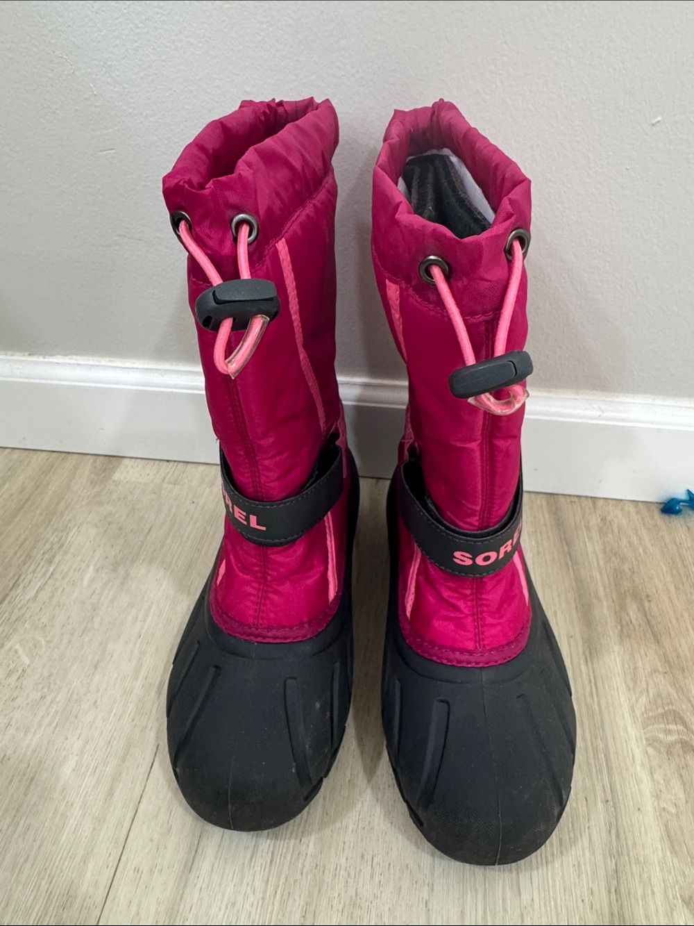 Sorel Kids Bright Pink and Black water resistant Winter Boots